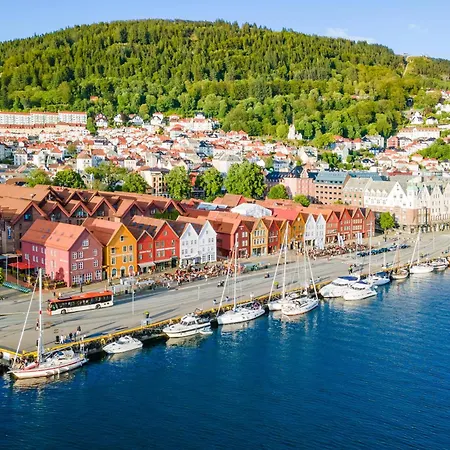 Apartamento Homerentals L & Convenient - Queen Bed Bergen
